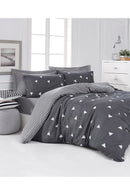 Set husă dublă pilotă Husă pilotă: 200 x 220 cm Cearșaf plat: 220 x 240 cm Față de pernă: 50 x 70 cm (2 bucăți) Üçgen - Gri