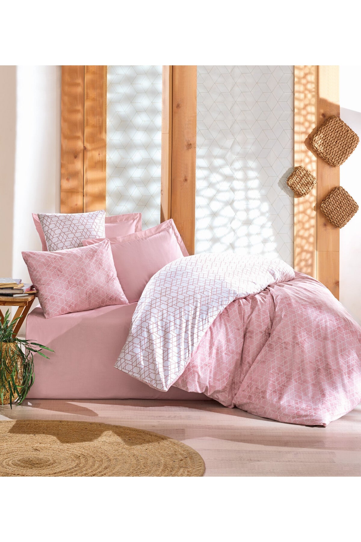 Ranforce Double Quilt Cover Set Quilt Cover: 200 X 220 Cm Fitted Sheet: 240 X 260 Cm Pillowcase: 50 X 70 Cm (2 Pieces) Best - Pink