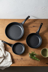 xBernardo Olimpos 3 Piece Cast Frying Pan Set Black 20-24-28 CM