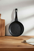 xBernardo Trendy Crepe Pan