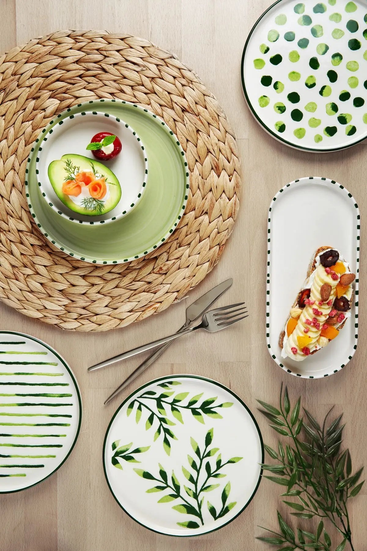 22 Pieces Stackable Greentree Breakfast Set for 12 Person - Luxury Breakfast Serving Plate Set