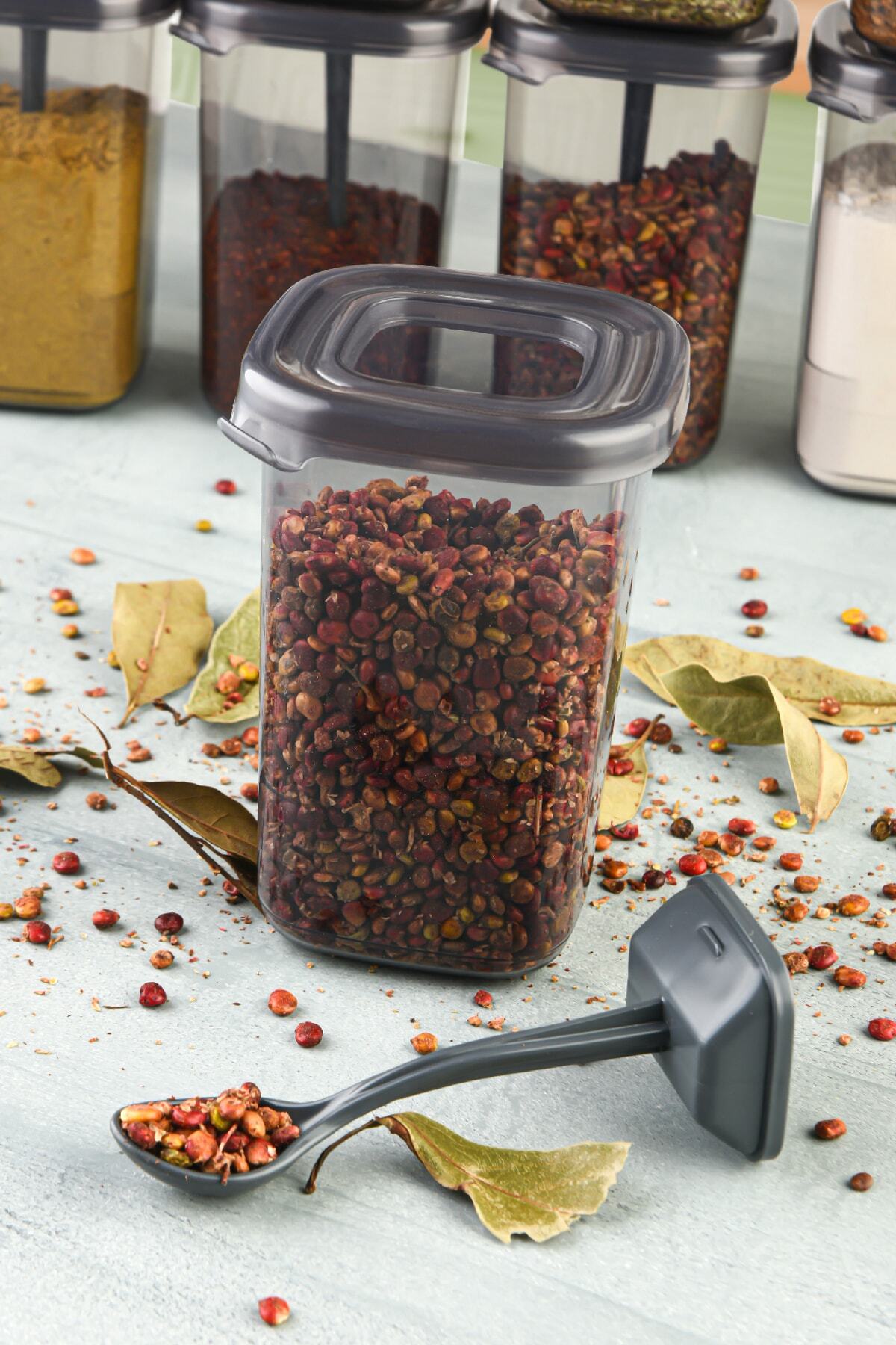450 ml White Labeled Spice Holder with 18 Luna Spoons